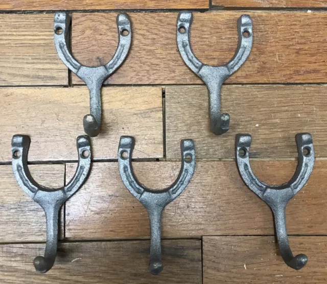 5 Horseshoe Western Coat Hooks Tack Hat Key Wall hanger rustic iron Barn Lodge