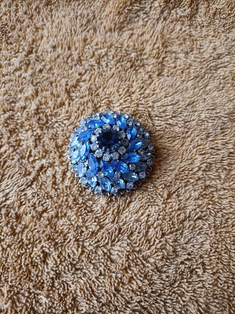 Broche Vintage En Laiton Doré Avec 5 Strass Roses – Années 40/60, Style Rétro