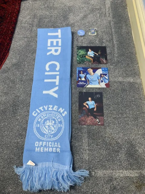 Manchester City Cityzens Scarf And Pins Bundle