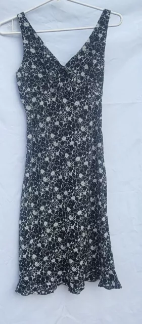 Size 3/4 Express World Brand Black White Floral Dress Side Zipper