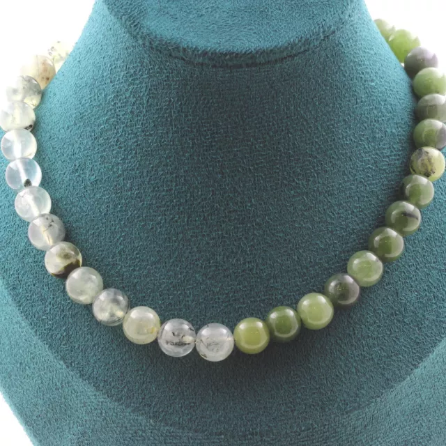 Collier perles Prehnite d'Afrique + Jade 8 mm. Chaine en acier Collier femmes,