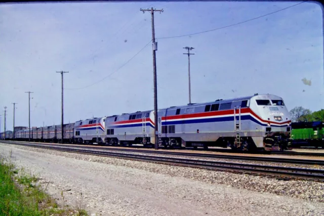 Kodachrome Original Slide Amtrak Zephyer Naperville, IL  (1999) #CC1331