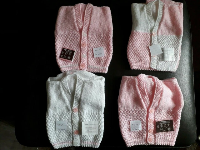 Pacchetto cardigan/maglione bambino fatto a mano per bambine x 4 articoli 0-3 mesi