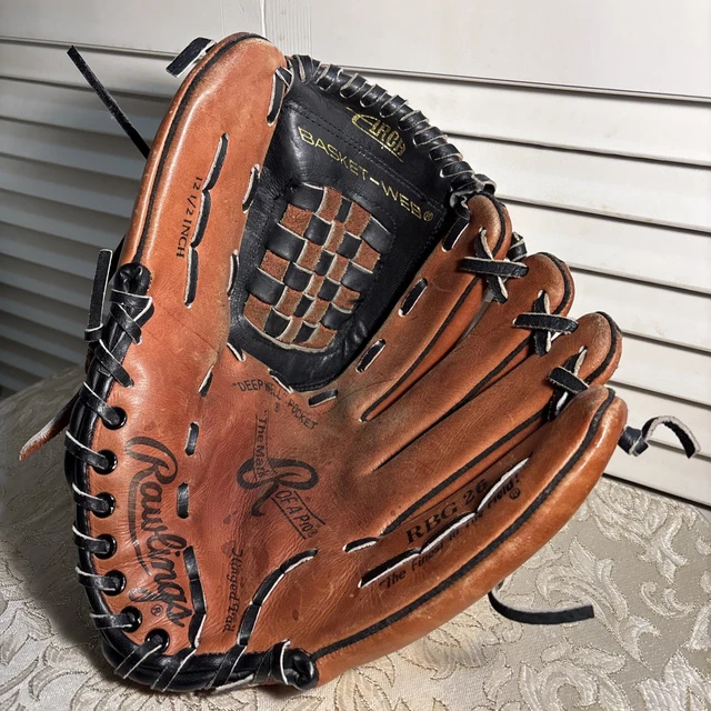 Easton | Elite Series J. SCHRO Catchers MITT 33インチ ソフト