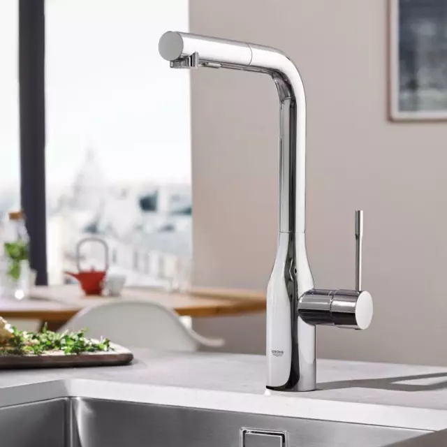 Special 1 Grohe Essence single-lever kitchen mixer tap pull-out spout chrome