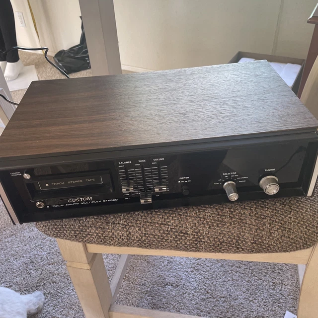 8 TRACK AM/FM Multiplex Stereo Custom With Phono Aux. Headphone Jack ...