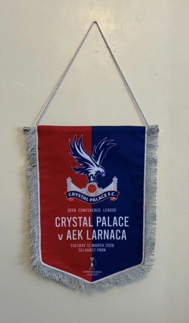Pennants/ Flags, Football Memorabilia, Sports Memorabilia 