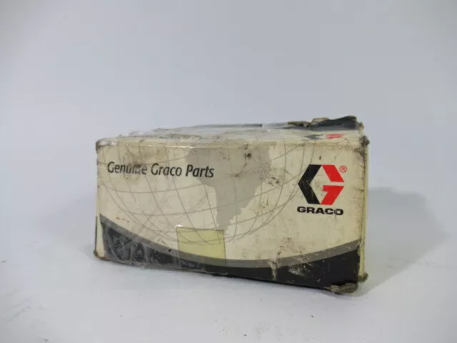 Graco 103-000-131 Divider Valve 1/4" Ports NEW