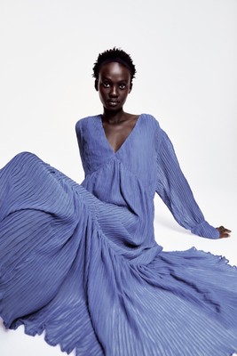 NWT Zara Voluminous Pleated Midi Dress M