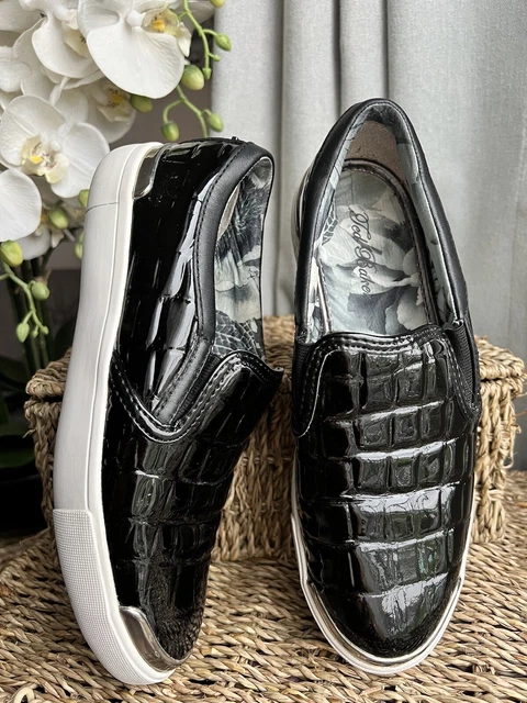 Ted on sale baker chalene