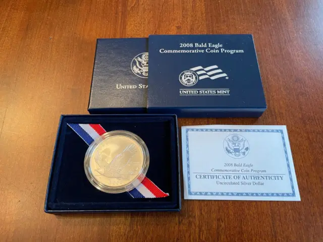 2008 US Mint Bald Eagle uncirculated Silver Dollar in box with COA