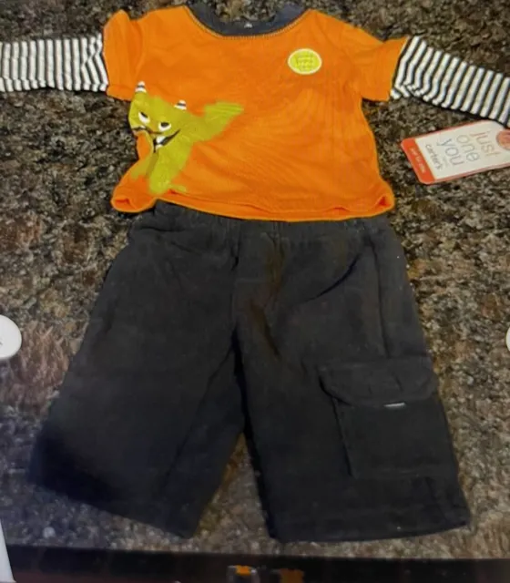 New Carters Boy's Infant 2 pc  Outfit with Monster ~ Newborn