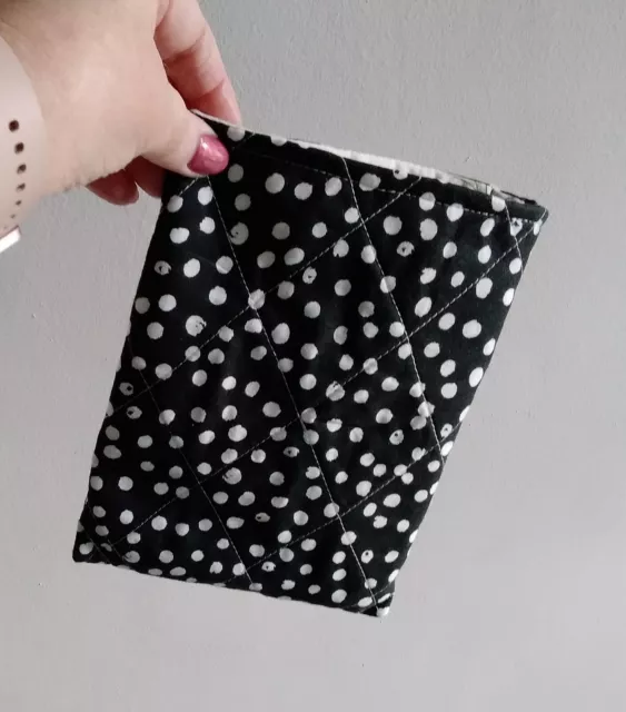 BLACK POLKA-DOT Quilted Kindle eBook Pouch - Cotton Lined Sleeve Case 6x8in