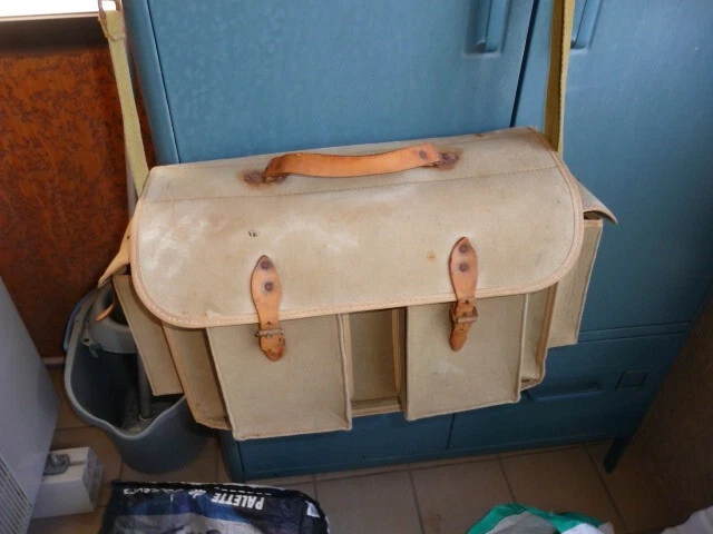 Ancienne Goujonnière / Seau à Vif En Inox - Panier De Pêche Eau Douce