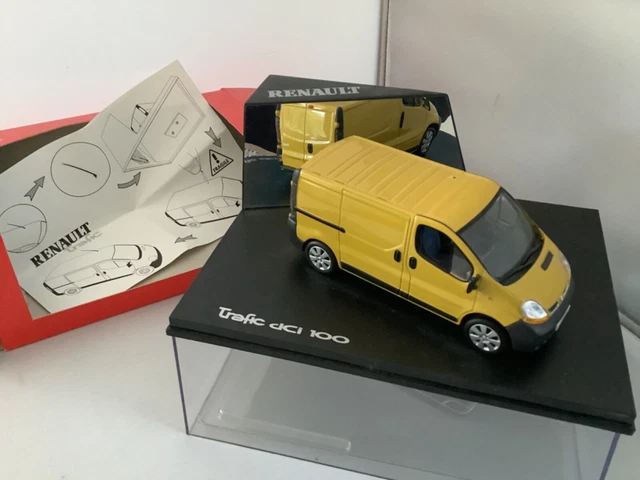 RARE NOREV RENAULT TRAFIC DCI 100 COMBI 1/43 en boite EUR 34,99 - FR RARE NOREV RENAULT TRAFIC DCI 100 COMBI 1/43 en boite EUR 34,99 - FR