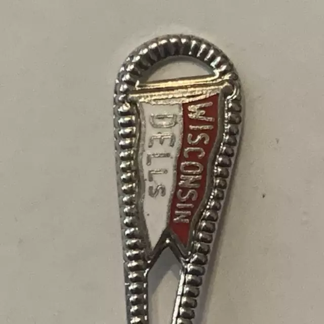 Winconsin Dells Pendant collectable Souvenir Spoon PG