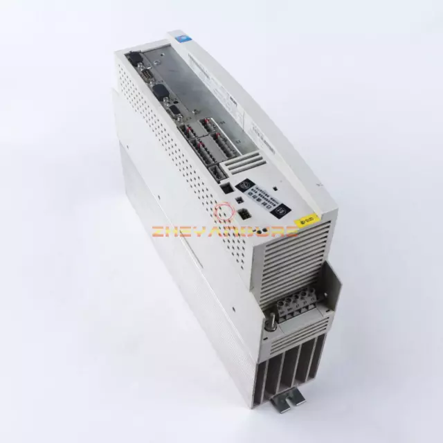 1PCUsed Lenze Frequency Converter EVS9322-EP