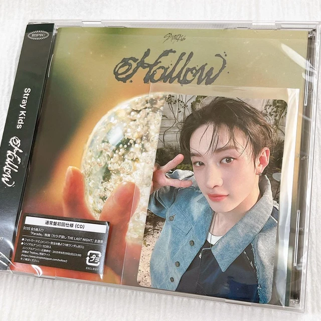 STRAY KIDS HOLLOW Regular Edition CD Bang Chan Trading Card