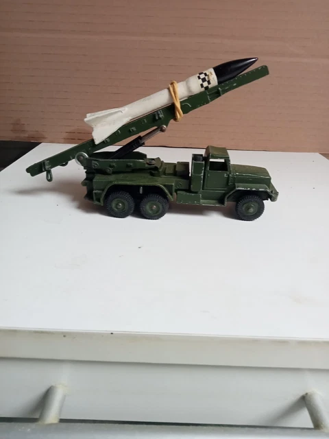 Fusée Militaire Solide En Métal - Maquette 1/50 - Modèle Unique Et Détaillé