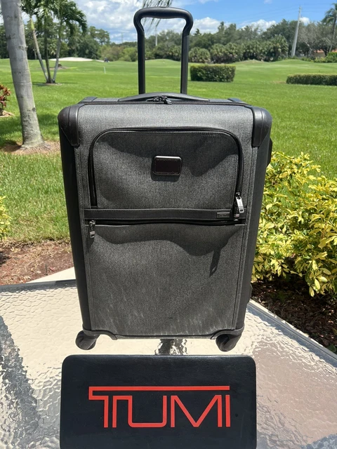 Tumi Alpha 2 Medium Size Trip Expandable 4 Wheeled Spinner Packing Case Gray 26"