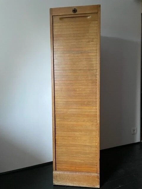 Établi vintage avec volet roulant