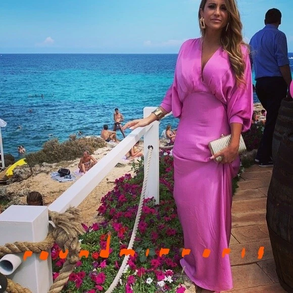 ROBE LONGUE NEUVE avec tiquettes Zara rose fuchsia col en V