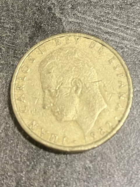 Moneda de 100 pesetas de 1982. Rey Juan Carlos.