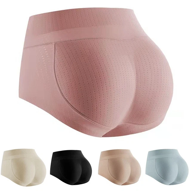 Belle Donne Mutandine Bianche E Di Colore Verde Chiaro Su Fondo Rosa Biancheria Intima Da Donna Image185368560