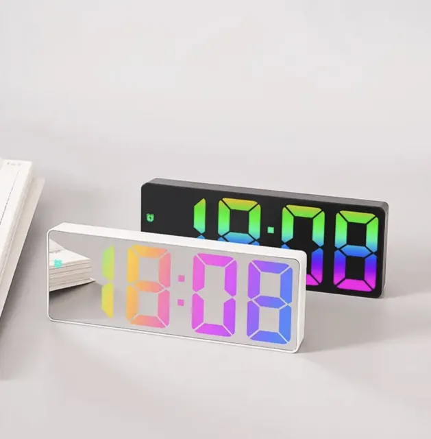 Mesa de reloj digital Función de repetición de para regalos de cumpleaños  junto a Negro y rojo Colco Despertador