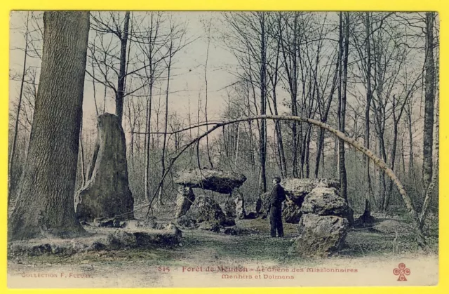 cpa 92 Forêt de MEUDON (Hauts de Seine) MENHIRS et DOLMENS Coll F. FLEURY Animée