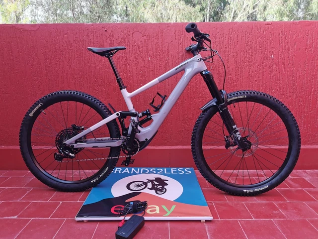 2022 Specialized S-Works Turbo Kenevo SL - Spécifications, comparaisons