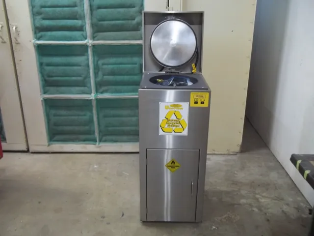 Uni-ram Solvent Recycler