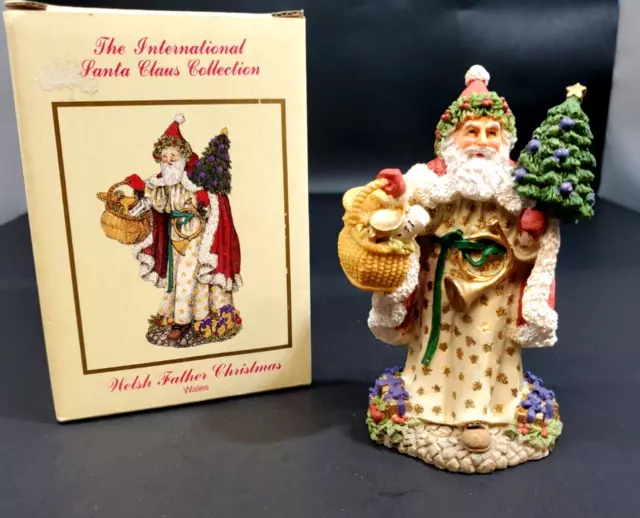 The International Santa Claus Collection Welsh Father Christmas, Wales