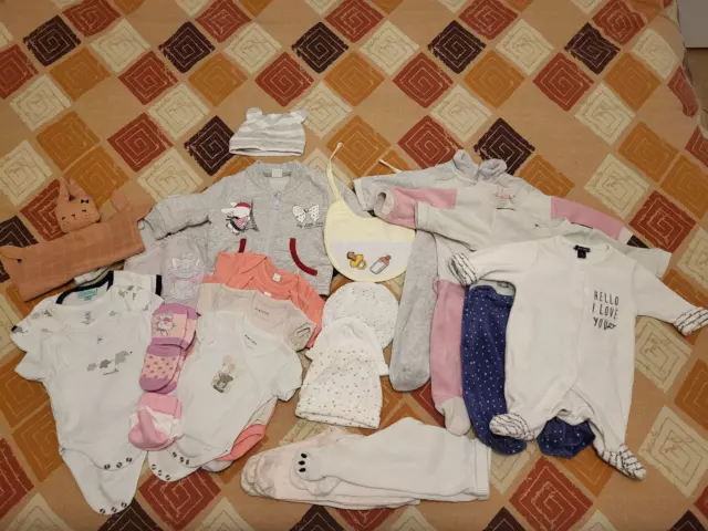 Stock neonata 0-1 mesi 30 pezzi
