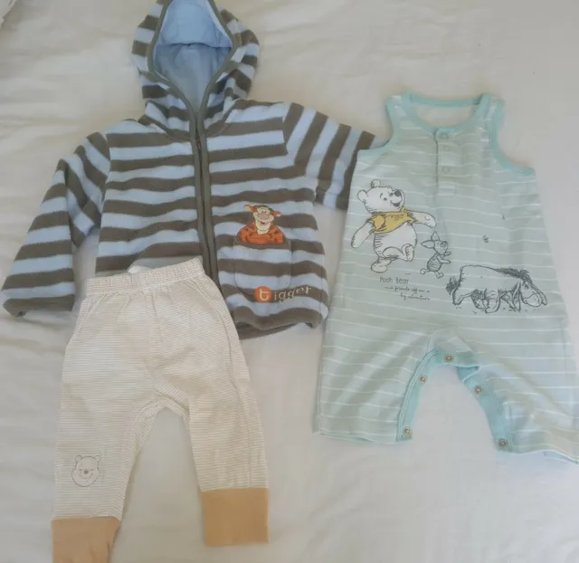 Winnie the Pooh Tigger Disney baby boy 0-3 months outfit / set bundle