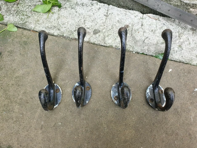 4 x Old shabby cast iron hooks