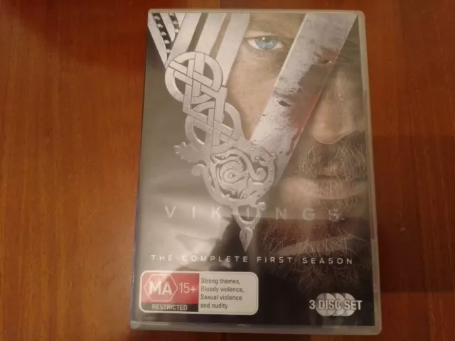 DVD R4 - Vikings Season 1 - Travis Fimmel Donal Logue Ragnar Lothbrok