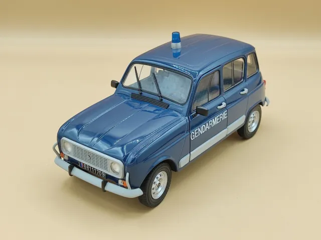1/18 Renault 4 R4 4L GTL "Gendarmerie" Bleu 1978 Solido ref: S1800104