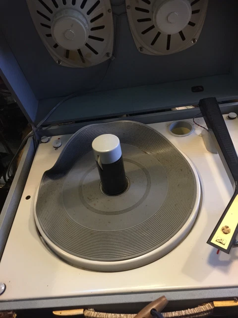 Électrophone Vintage – Platine Vinyle 16/33/45/78 Tours (Occasion)
