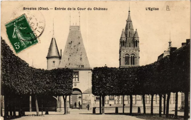 CPA AK BRESLES - Entrée de la Cour du Chateau (423709)