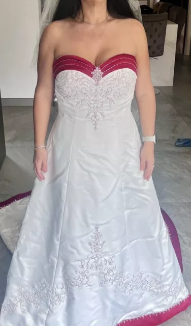 Mori Lee Madeline Gardner Wedding Dress Pearl And Claret UK Size 14 Inc Veil