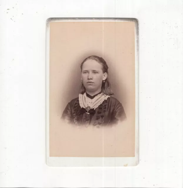 CDV Foto Feines junges Mädchen - Zwickau um 1880