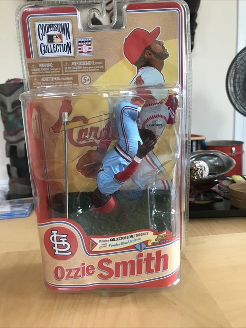 Ozzie Smith Cooperstown Collection /2000 McFarlane St Louis Cardinals NIB Ozzie Smith Cooperstown Collection /2000 McFarlane St Louis Cardinals NIB