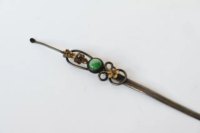 Antique Chinese Qing Dynasty Silver Hair Pin Inlaid with Green Jadeite