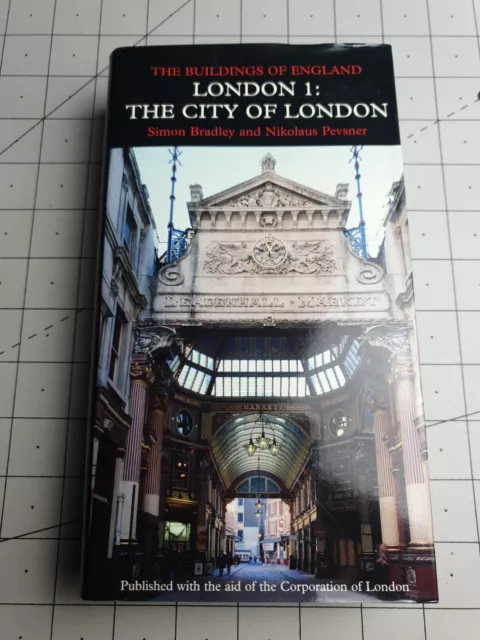 The Buildings of England City of London Simon Bradley 2002 Hardcover-Buch