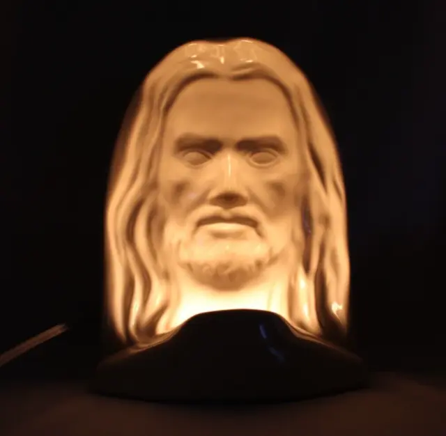 Jesus Christ TV Lamp Night Light 3D Reverse Image Illusion Christian Religion 8"