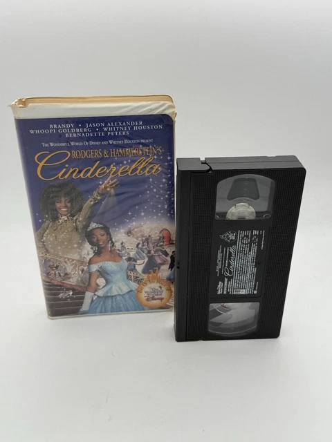 RODGERS HAMMERSTEIN'S Cinderella (VHS, 1997, Clam Shell) EUR