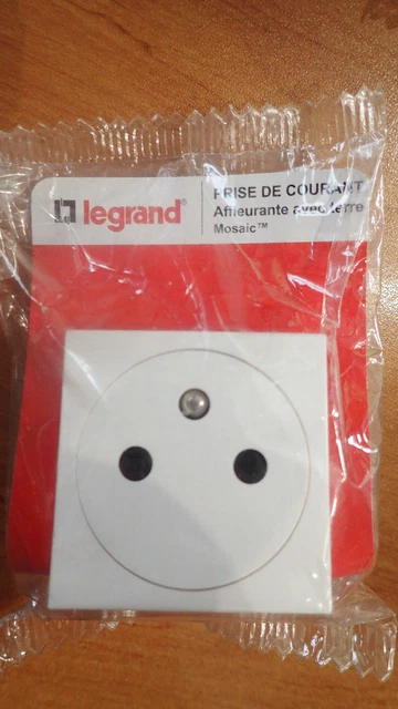Prise de courant MOSAIC Affleurante - Legrand 77132 ou 99624 - Vente à l'unité