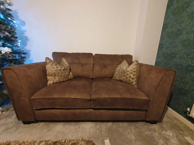 Ariana shop sofa dfs