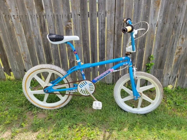 Vintage GT Performer 20" BMX Bicycle